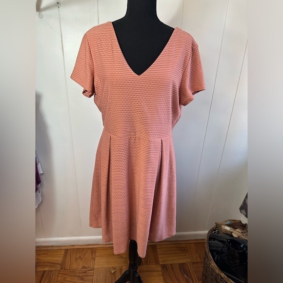 Maurice’s Mauve Pink Waffle Knit A-Line Women’s Dress Size Large - Picture 2 of 10